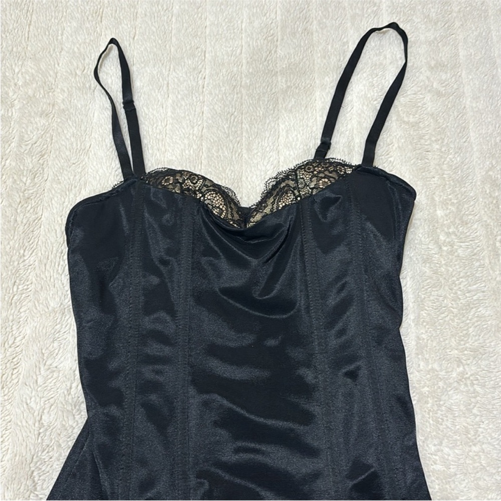 Bebe Corset - Picture 2 of 5
